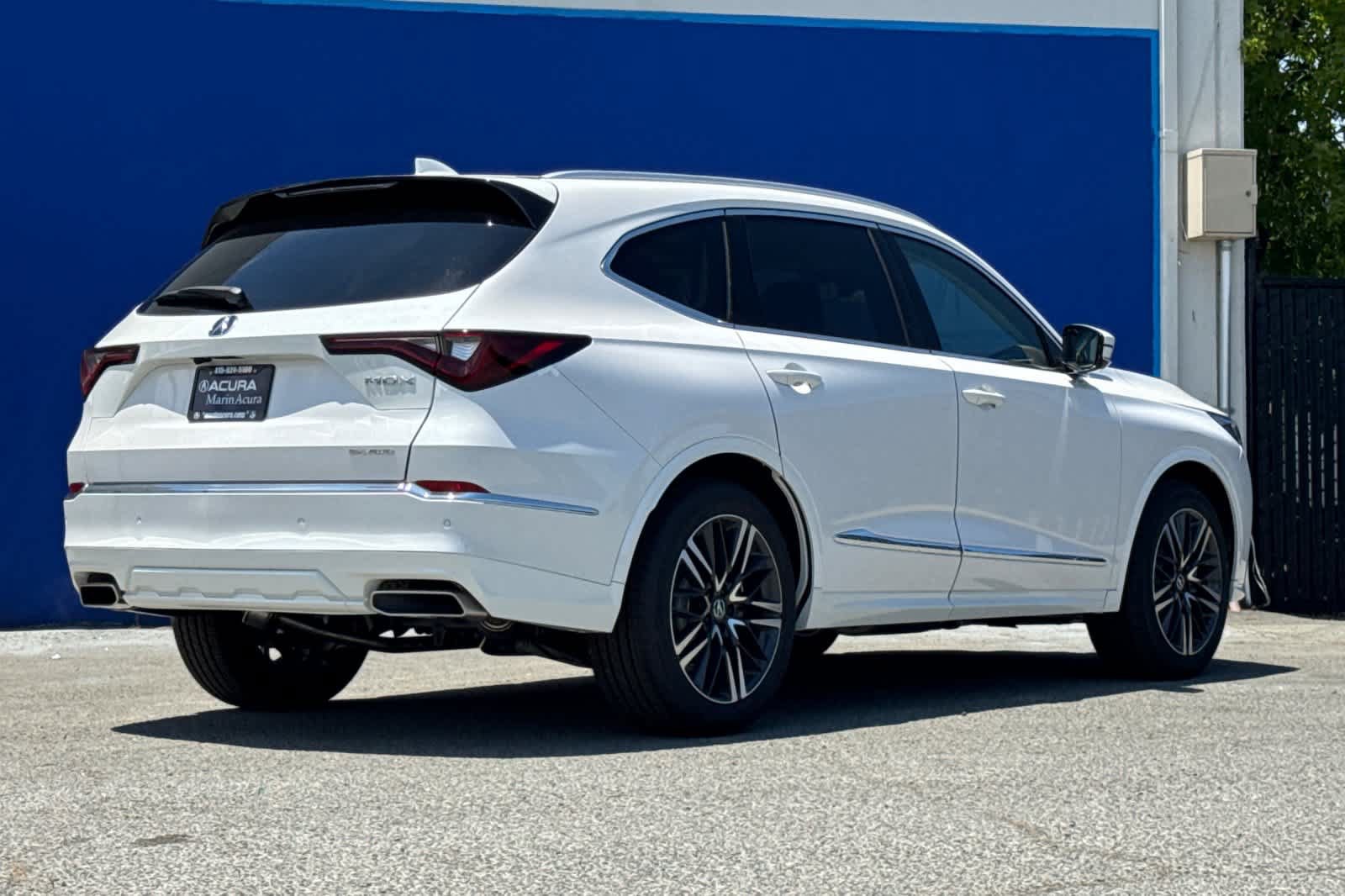 New 2026 Acura MDX w/ Advance Package AWD/4WD image 4