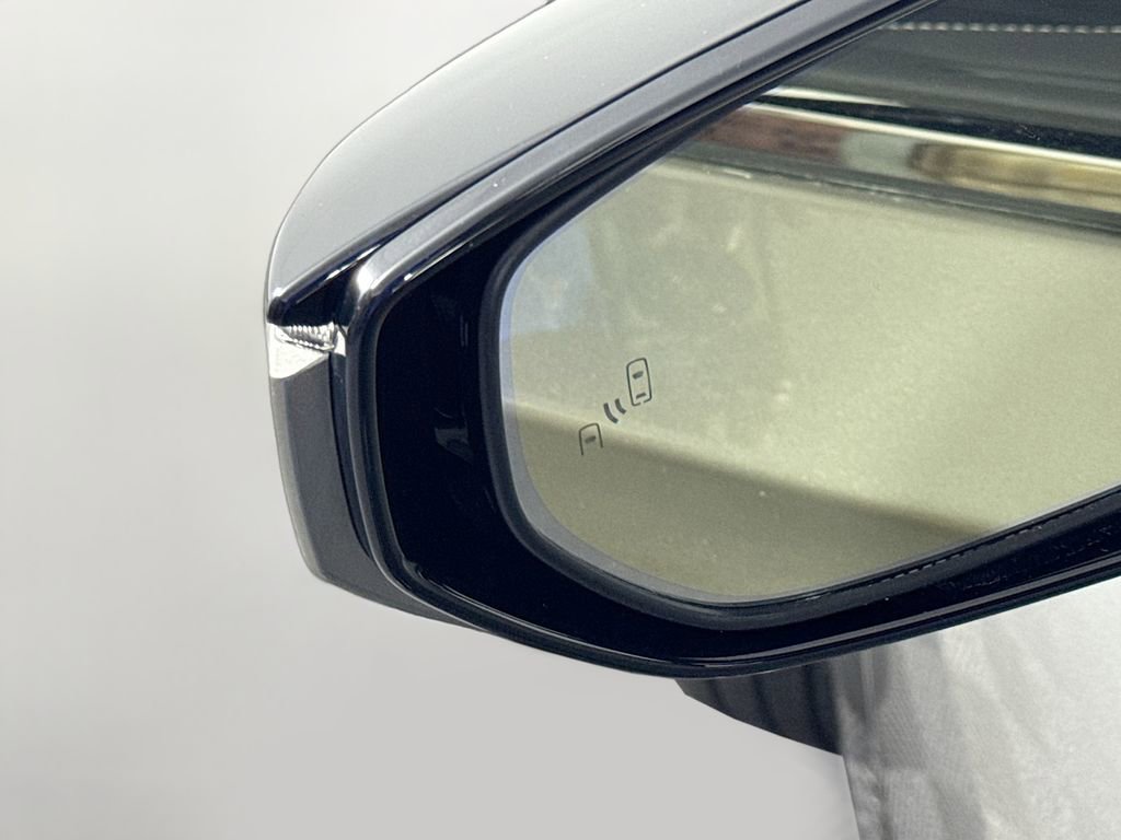 Used 2022 Lexus LS 500 F Sport w/ Accessory Package (Z1) image 21