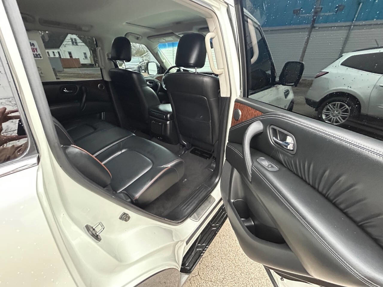 Used 2017 Nissan Armada SL w/ Technology Package image 9