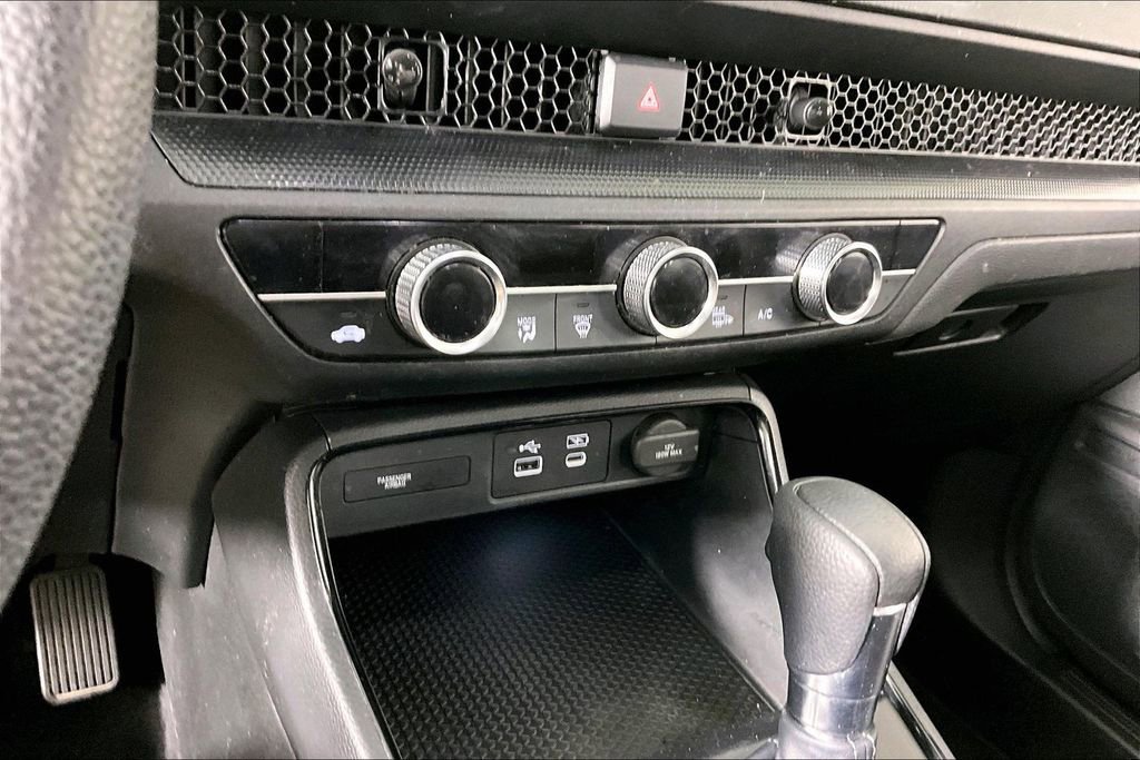 Used 2024 Honda CR-V EX image 15