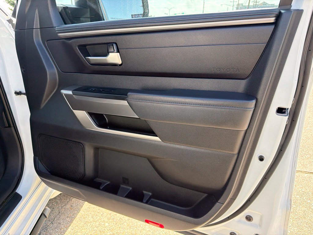 Used 2023 Toyota Tundra SR5 AWD/4WD image 18
