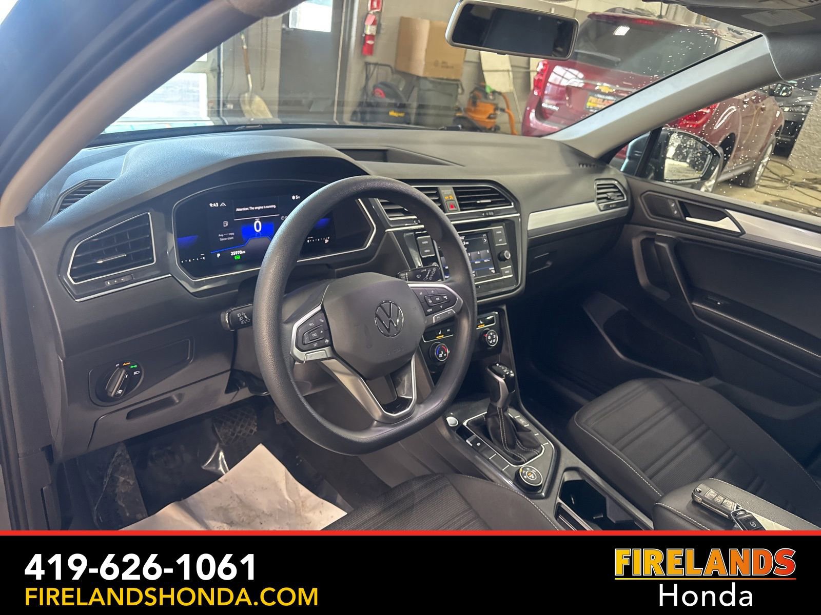 Used 2022 Volkswagen Tiguan S image 13