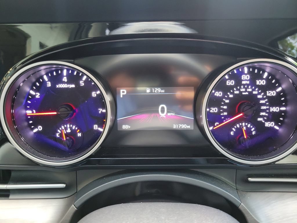 Certified 2023 Kia Carnival EX w/ Paint Protection Package FWD image 21