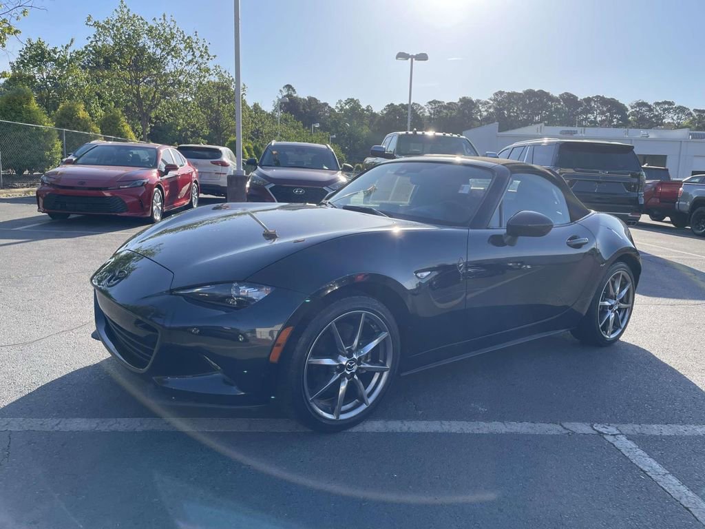 Used 2022 MAZDA MX-5 Miata Grand Touring image 4