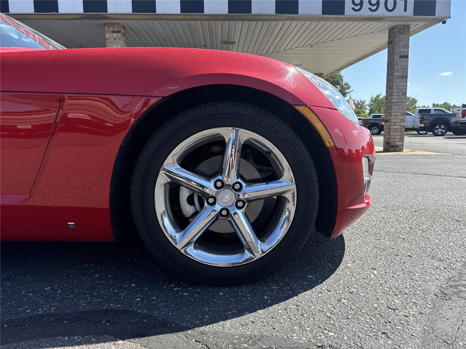 Used 2007 Saturn Sky w/ Premium Trim Pkg RWD image 9