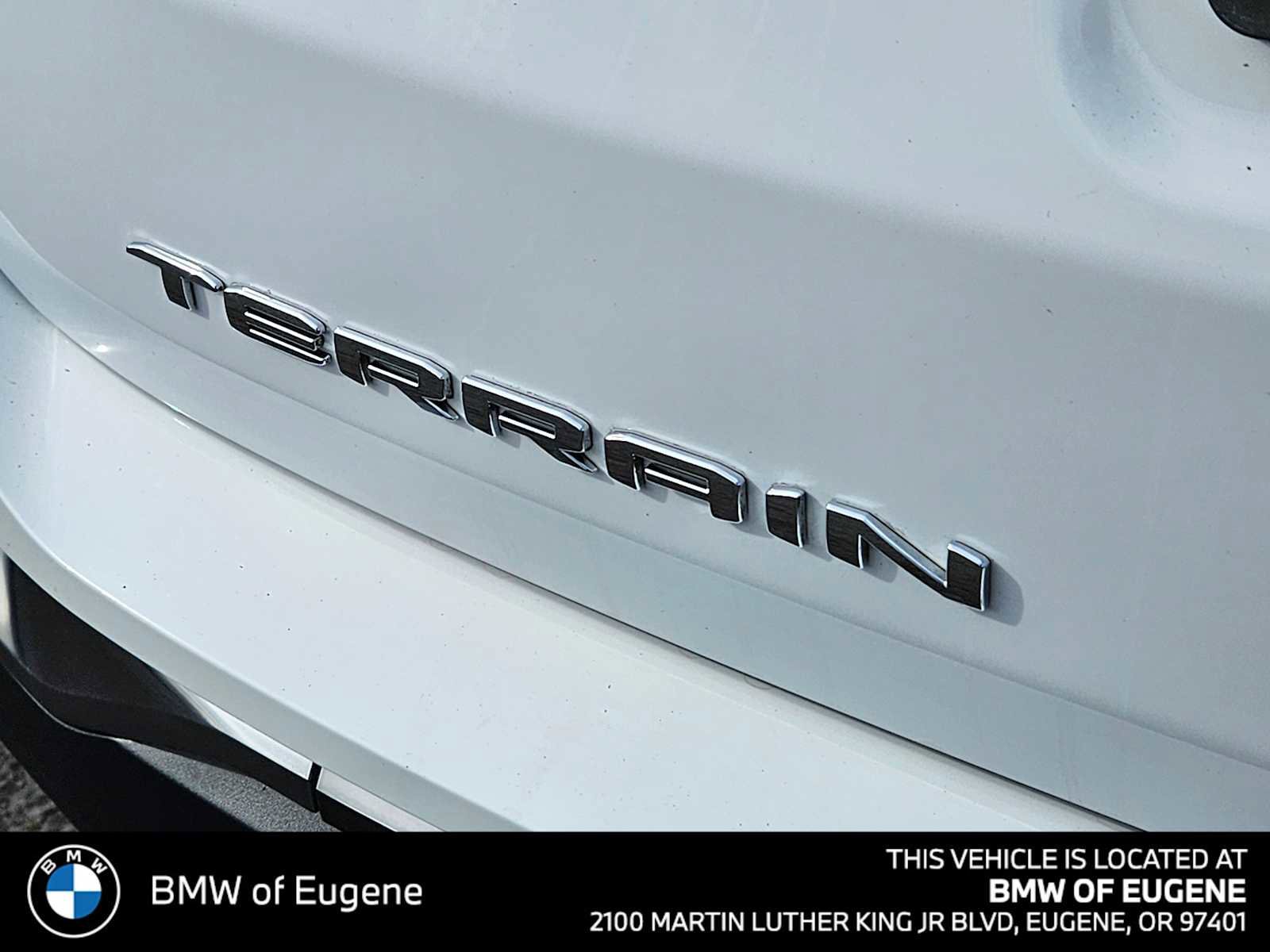 Used 2023 GMC Terrain AT4 image 16