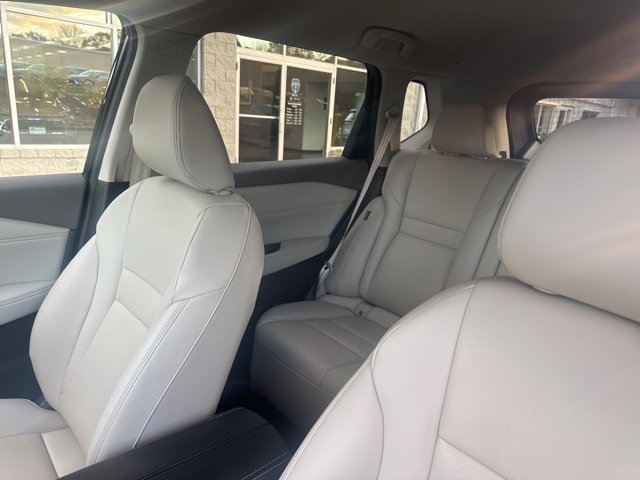 Used 2024 Nissan Rogue SL image 20