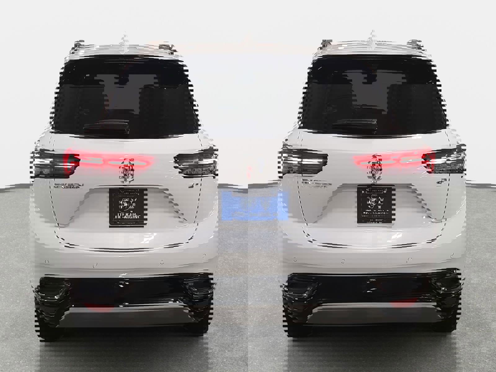 Used 2022 Buick Envision Essence w/ Technology Package II image 6