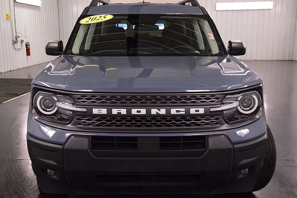 Used 2025 Ford Bronco Sport Big Bend w/ Convenience Package image 2