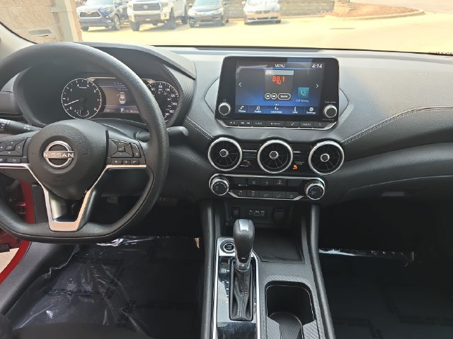 Used 2025 Nissan Sentra SV FWD image 19