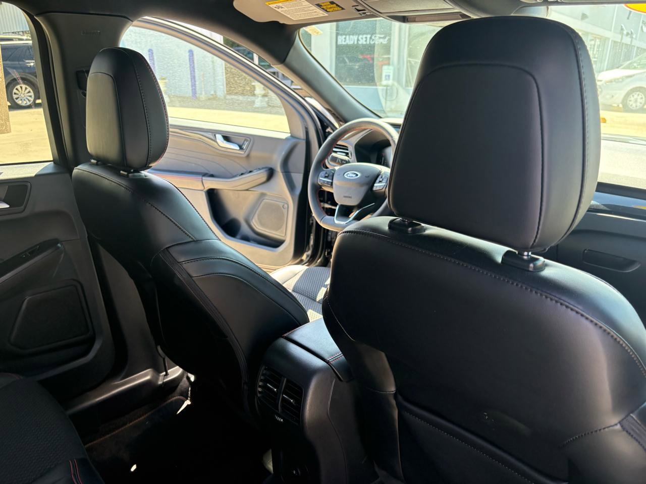 Used 2023 Ford Escape ST-Line w/ Tech Pack #1 AWD/4WD image 44