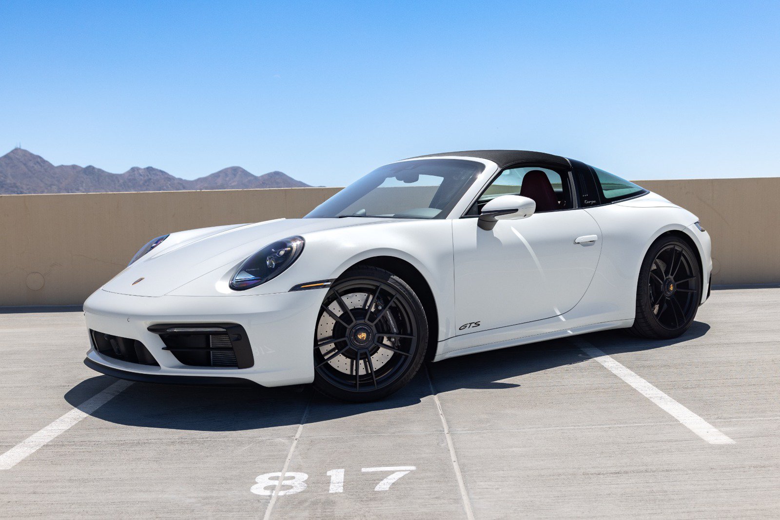 Used 2024 Porsche 911 Targa 4 GTS AWD/4WD image 2