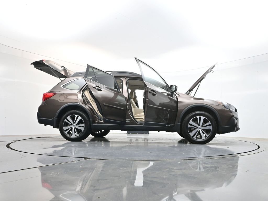 Used 2019 Subaru Outback 3.6R Limited w/ Popular Package #2 AWD/4WD image 47