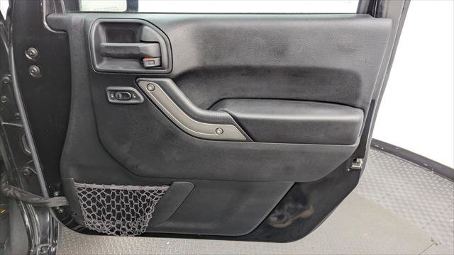 Used 2018 Jeep Wrangler Unlimited Sport S AWD/4WD image 22