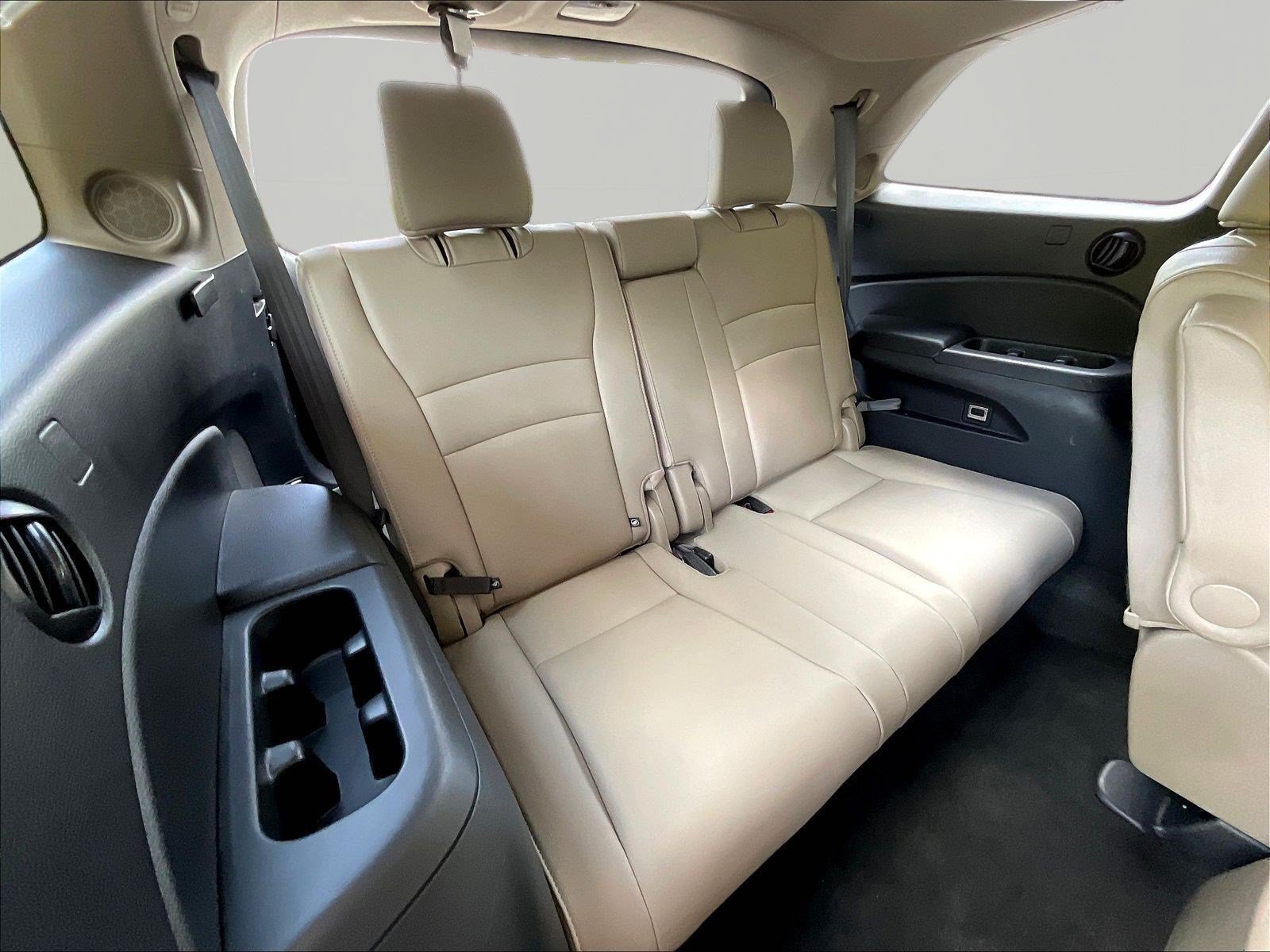 Used 2019 Honda Pilot Touring image 26