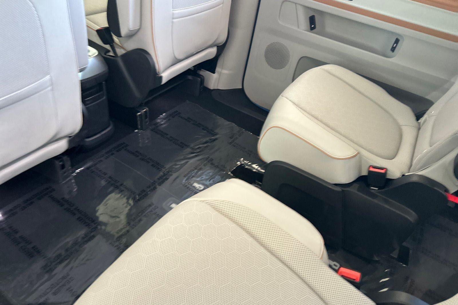 New 2025 Volkswagen ID. Buzz 1st Edition image 11