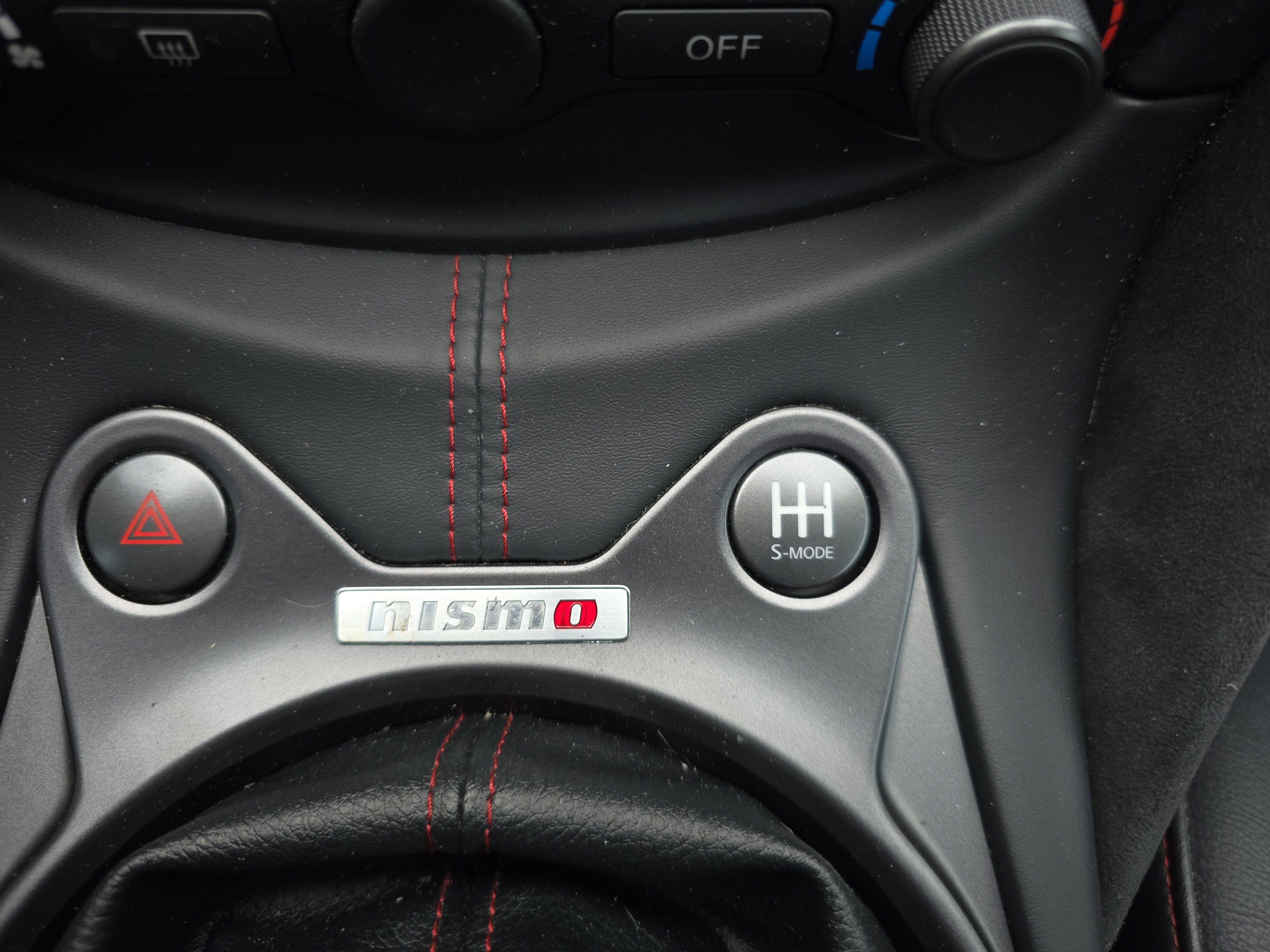 Used 2020 Nissan 370Z NISMO image 26