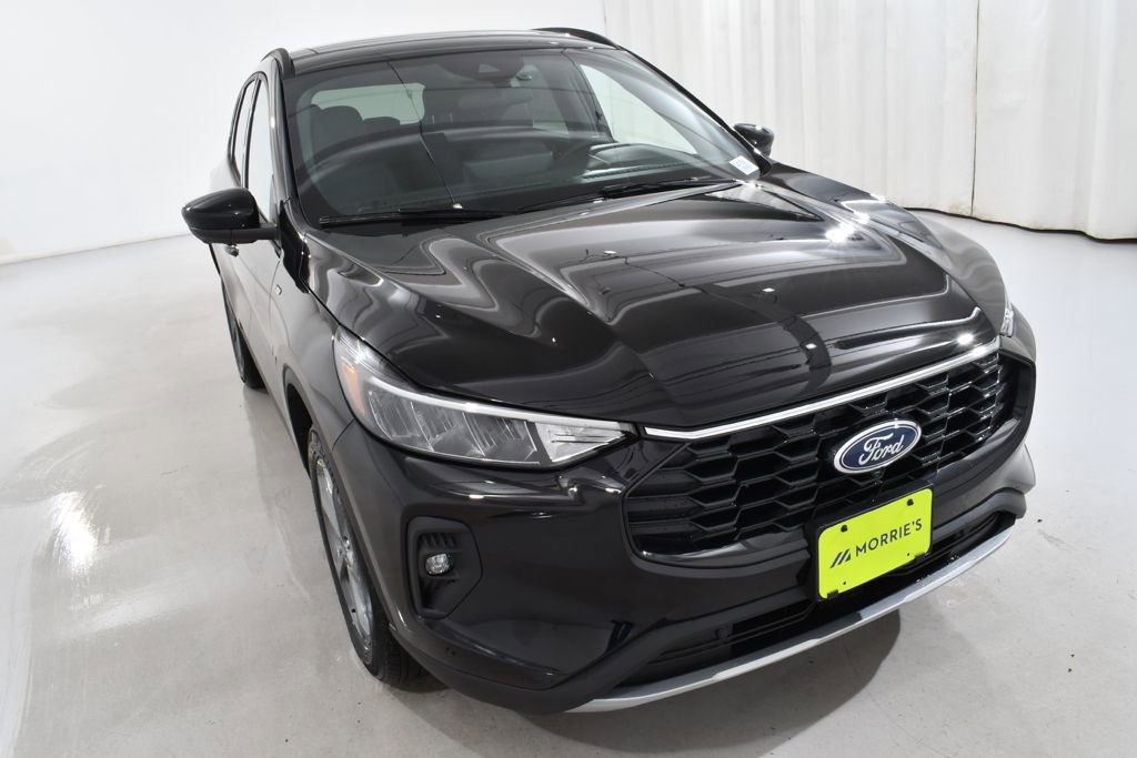 New 2026 Ford Escape ST-Line Select w/ Tech Pack #2 image 4