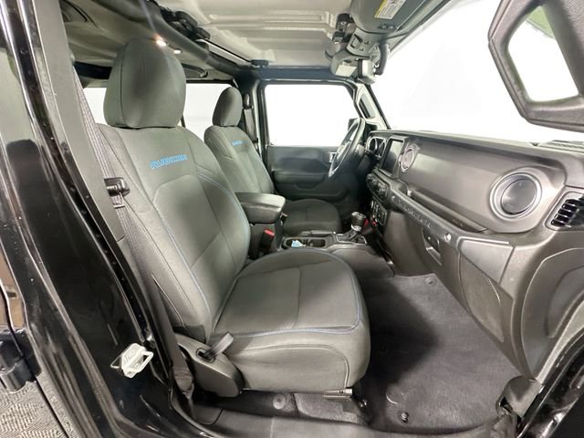 Used 2023 Jeep Wrangler Unlimited Rubicon 4xe w/ Cold Weather Group AWD/4WD image 30