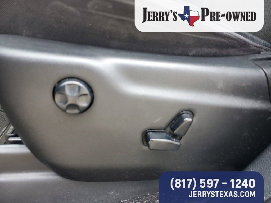 Used 2020 Jeep Grand Cherokee Altitude AWD/4WD image 6