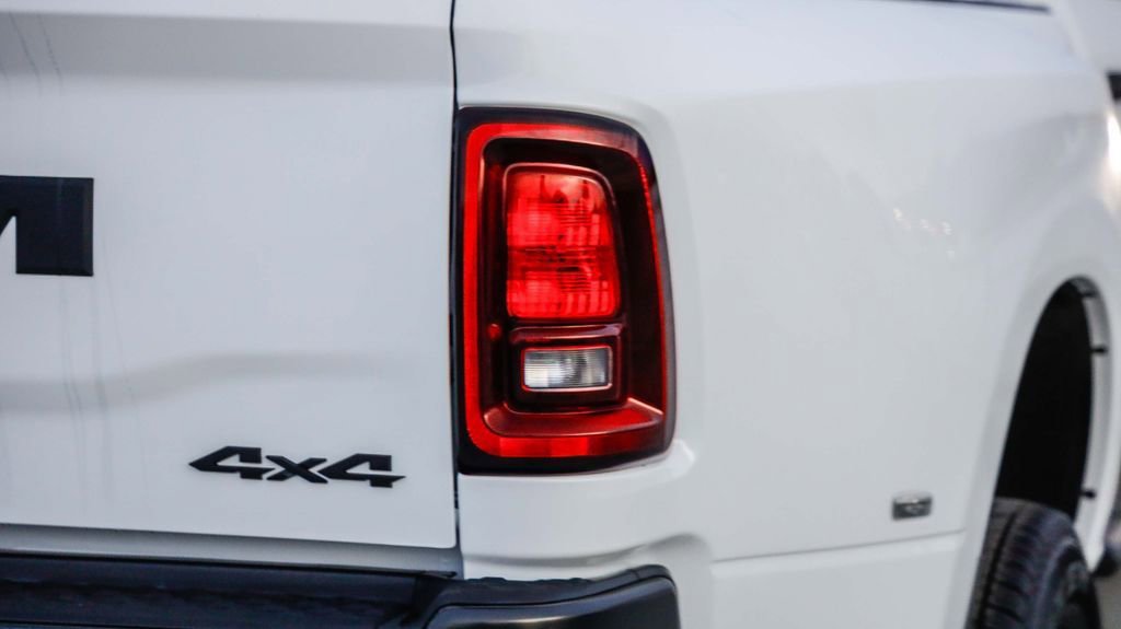 New 2026 RAM 3500 Tradesman image 10