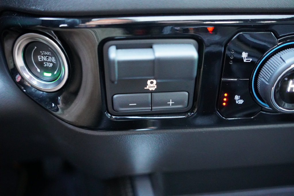 Certified 2024 Chevrolet Silverado 1500 LT Trail Boss w/ LT Trail Boss Premium Package AWD/4WD image 29