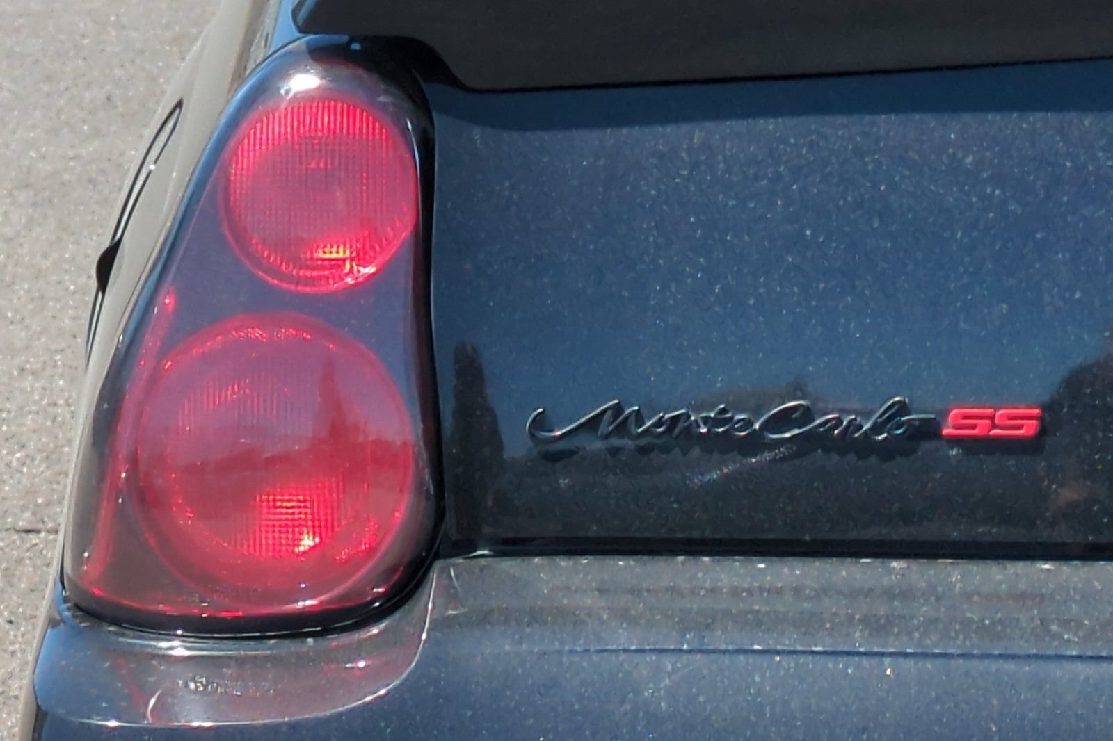 Used 2005 Chevrolet Monte Carlo SS w/ Preferred Equipment Group FWD image 42