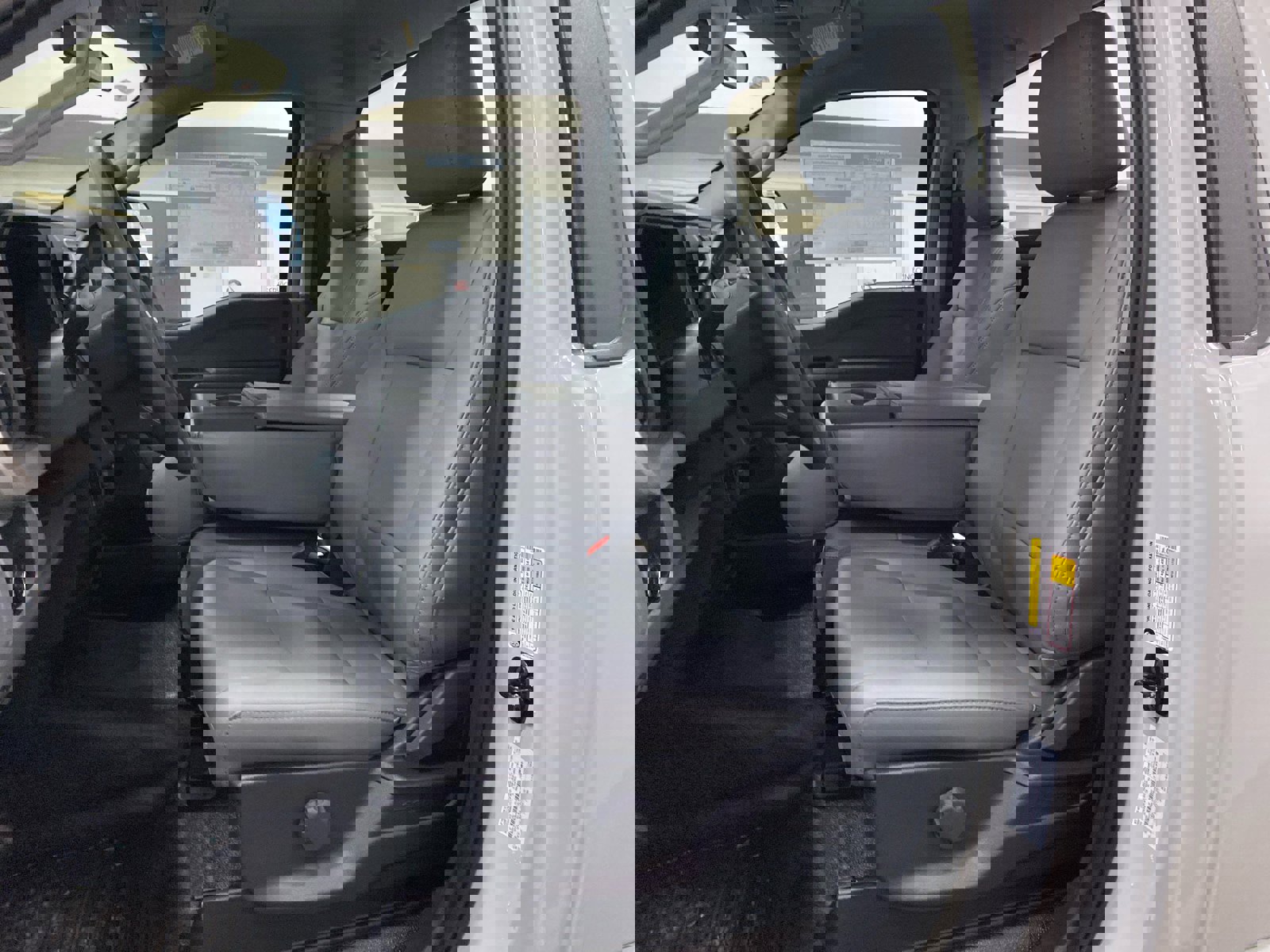 New 2026 Ford F350 XL w/ XL Chrome Package image 10