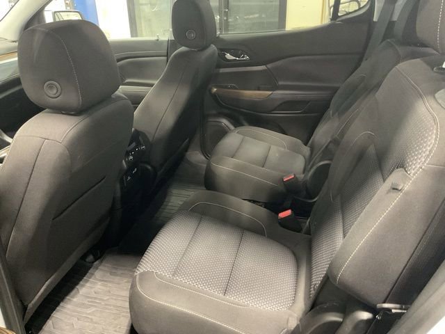 Used 2023 GMC Acadia SLE w/ LPO, Floor Liner Package image 18