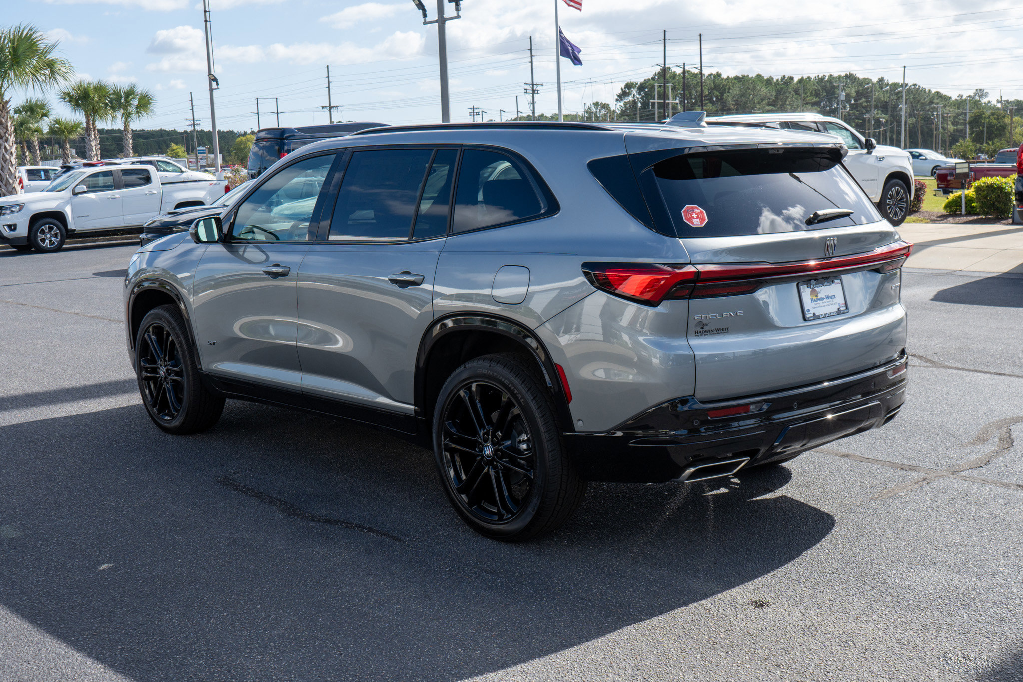 New 2026 Buick Enclave Sport Touring w/ Super Cruise Package image 5