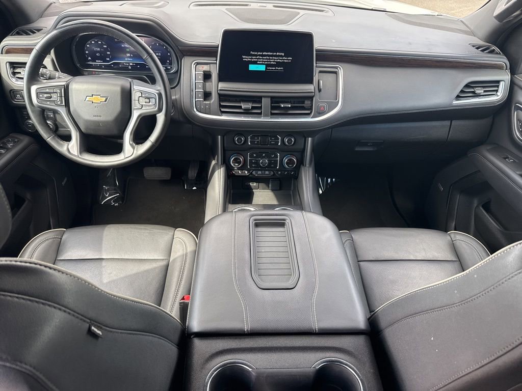 Used 2023 Chevrolet Suburban Premier image 15
