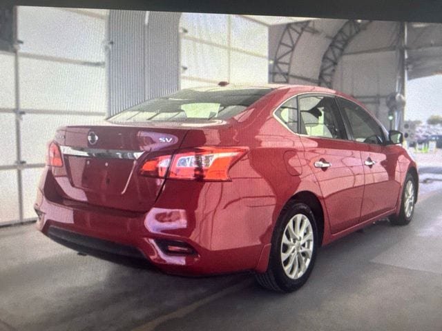 Used 2018 Nissan Sentra SV FWD image 8