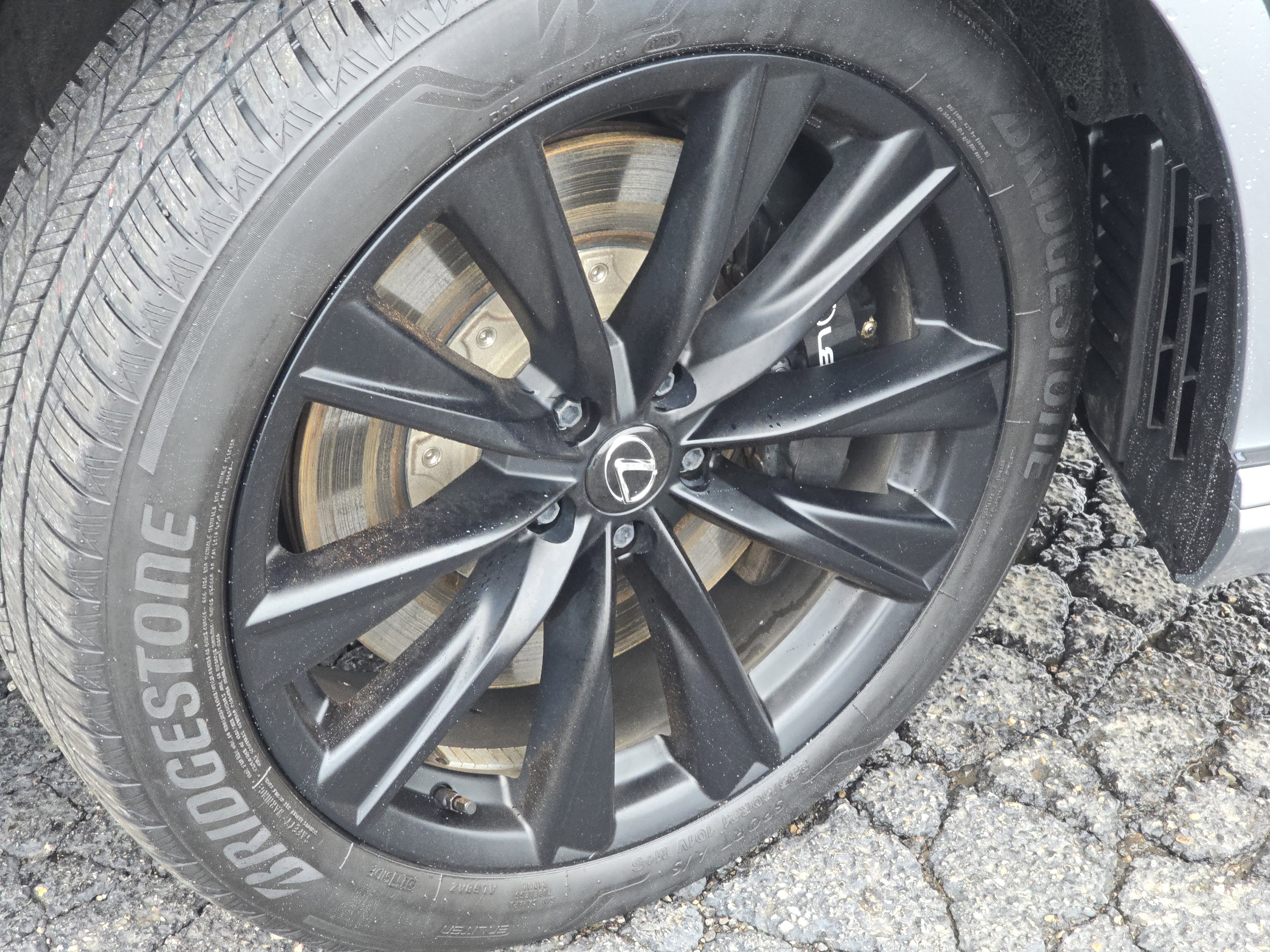 Used 2023 Lexus RX 500h F Sport w/ Accessory Package (Z1) AWD/4WD image 13