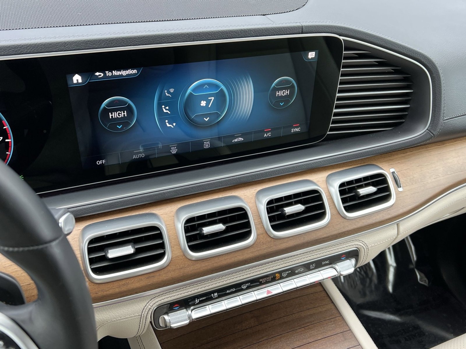 Certified 2022 Mercedes-Benz GLE 350 4MATIC image 19