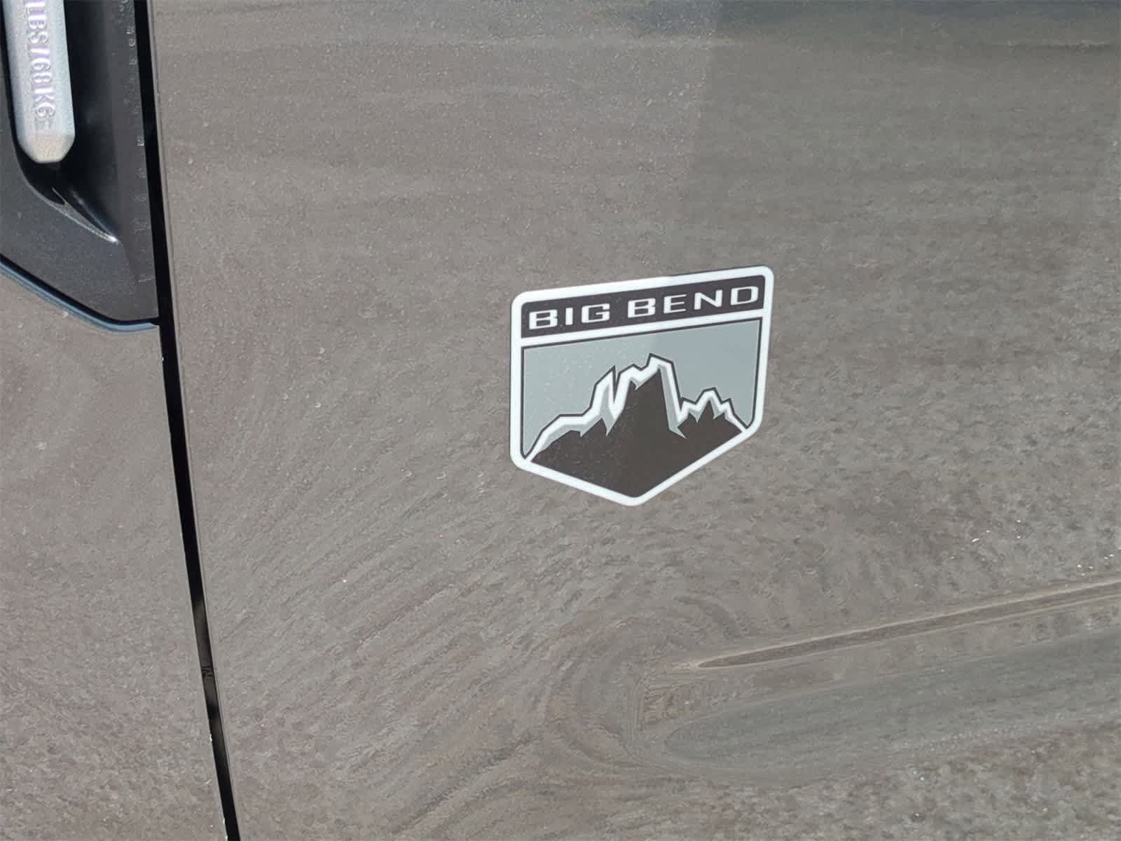 New 2025 Ford Explorer Active RWD image 37