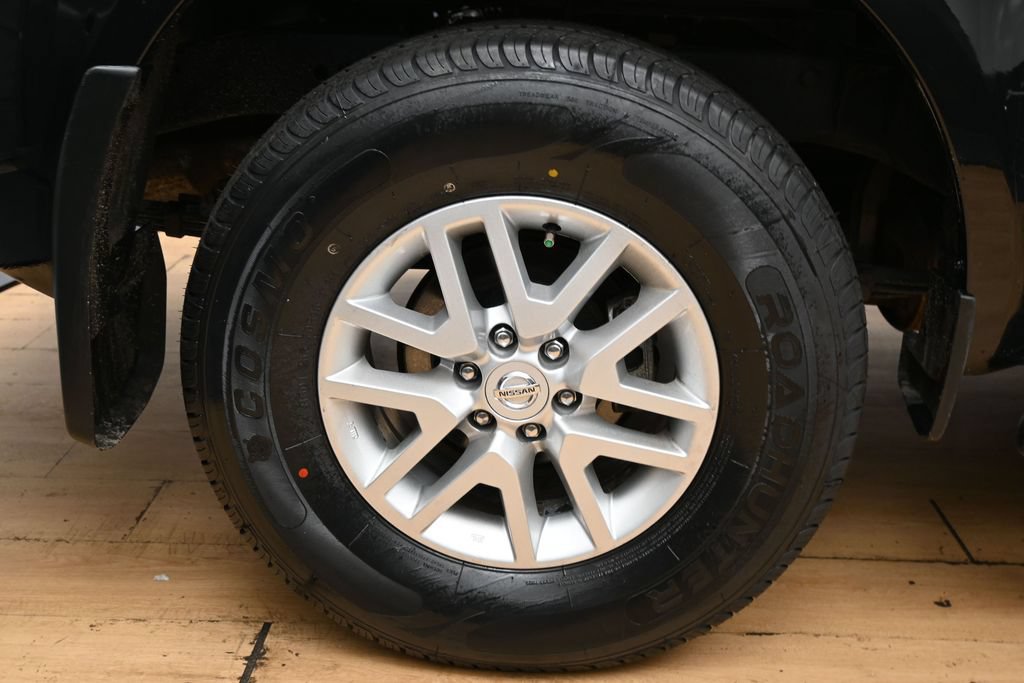 Used 2021 Nissan Frontier SV AWD/4WD image 11