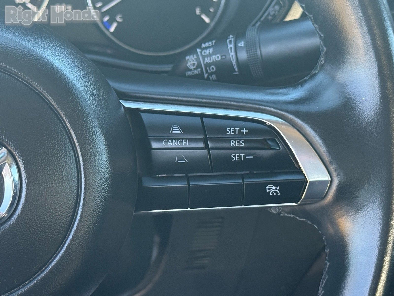 Used 2024 MAZDA MAZDA3 s image 17