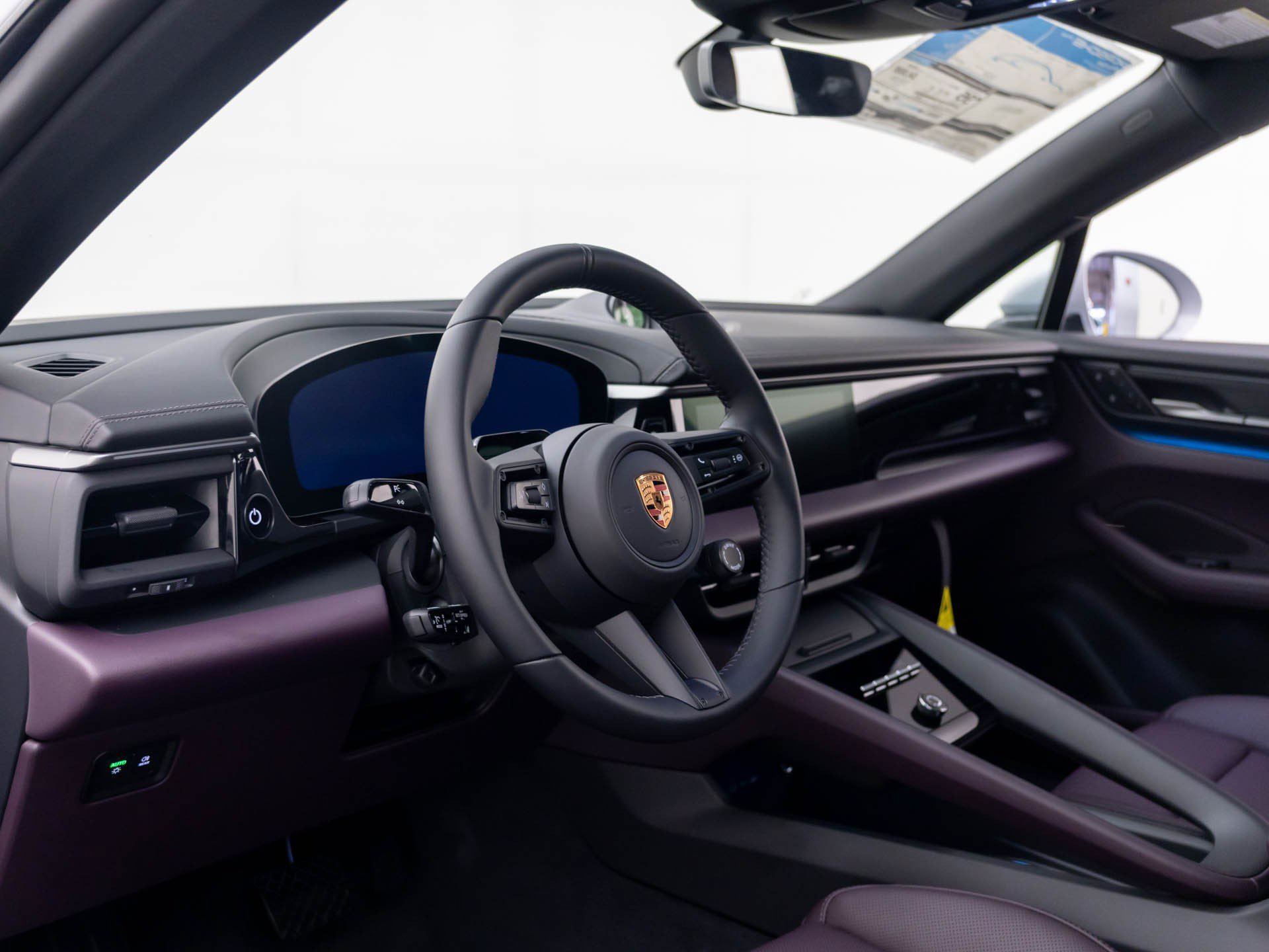 New 2026 Porsche Macan 4 Electric AWD/4WD image 4