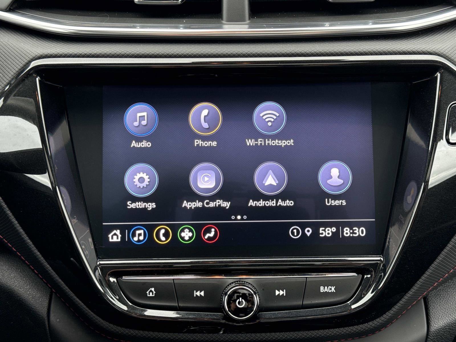 Used 2023 Chevrolet TrailBlazer RS w/ Sun and Liftgate Package AWD/4WD image 3