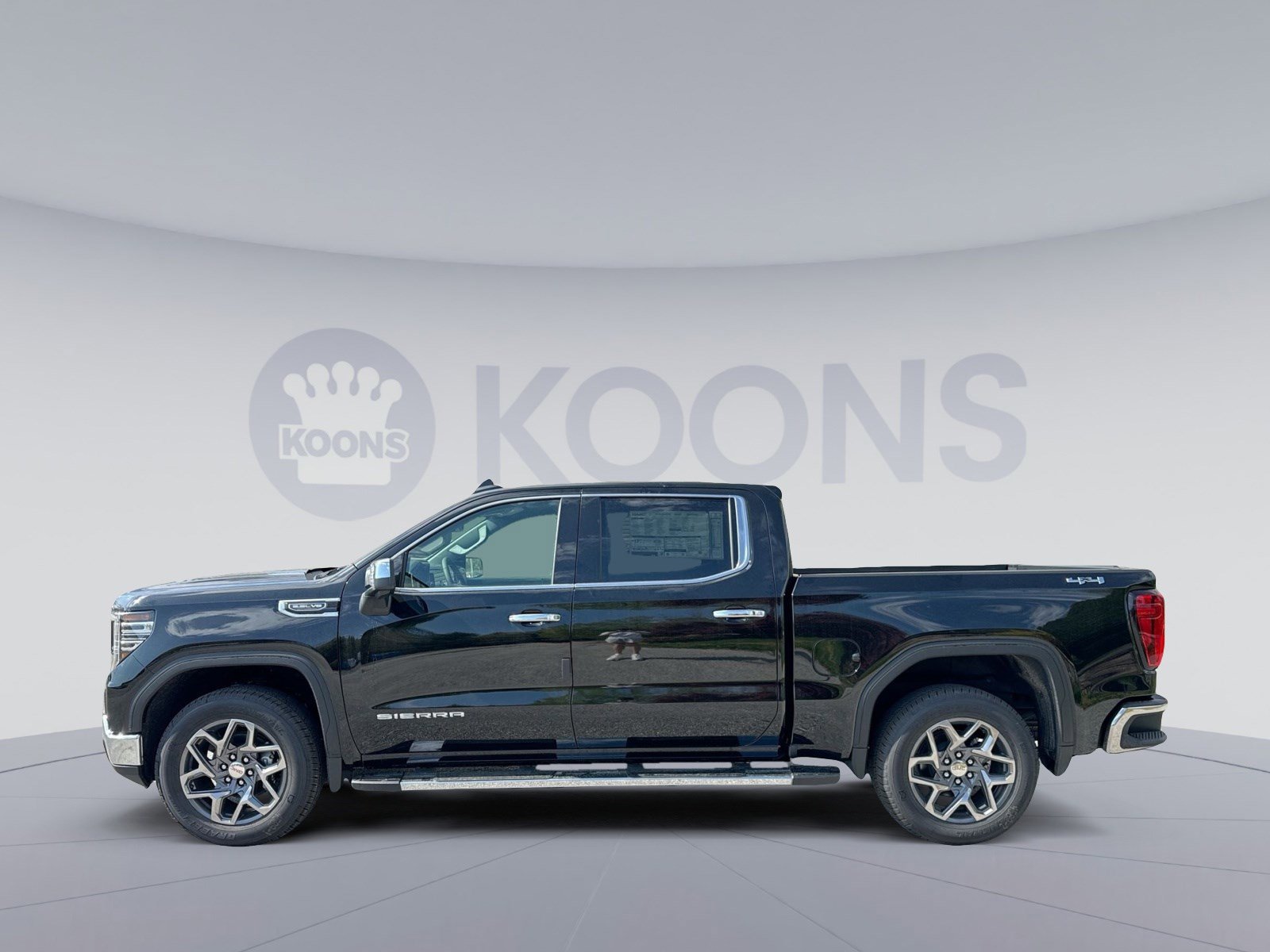 New 2026 GMC Sierra 1500 SLT w/ SLT Premium Package image 2