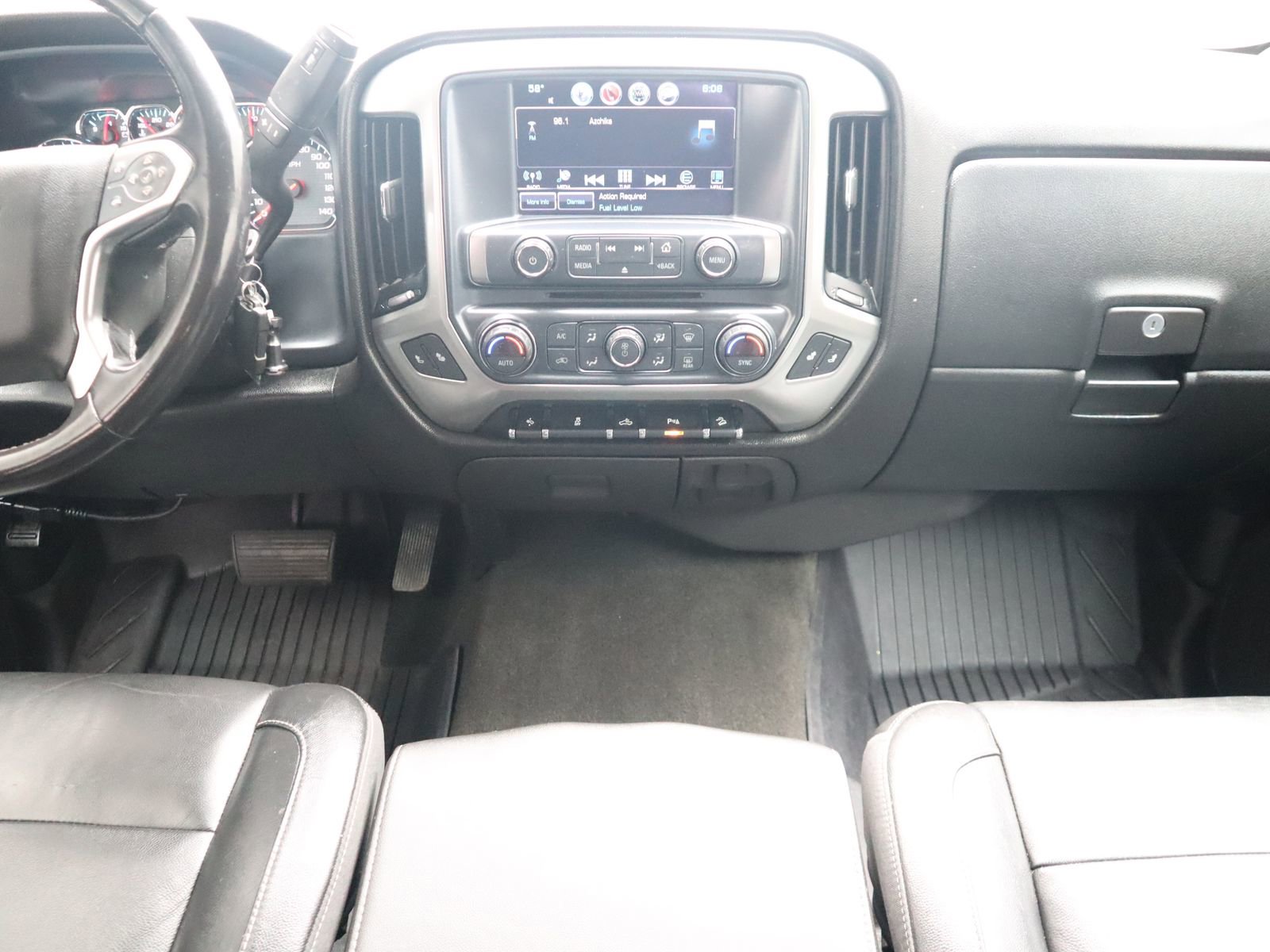 Used 2018 Chevrolet Silverado 1500 LT w/ All Star Edition AWD/4WD image 27