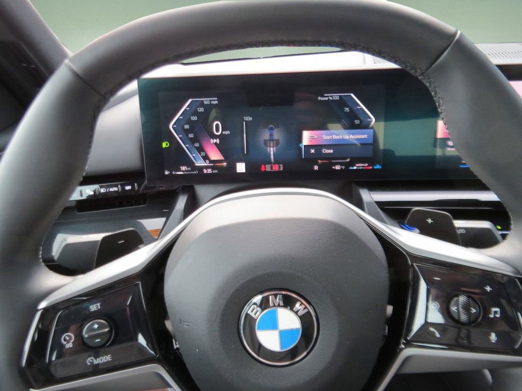 Used 2025 BMW 530i xDrive AWD/4WD image 18