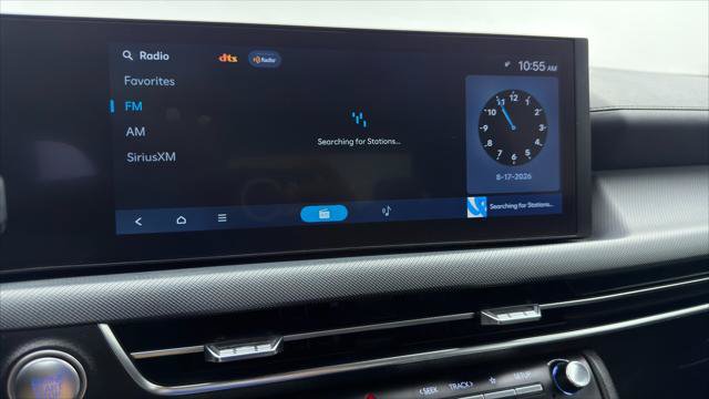 Used 2025 Hyundai Sonata SEL FWD image 34