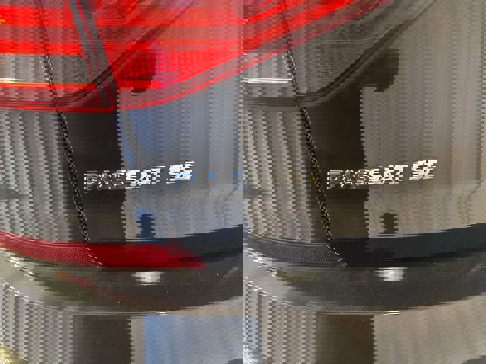 Used 2016 Volkswagen Passat 1.8T SE w/ Lighting Package (P06) image 10