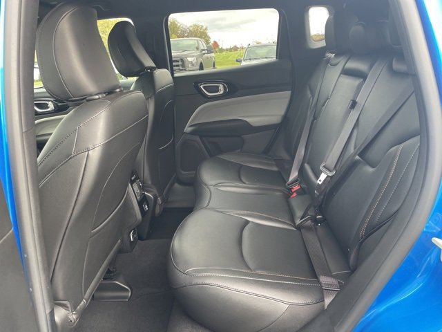 Used 2024 Jeep Compass Limited image 9