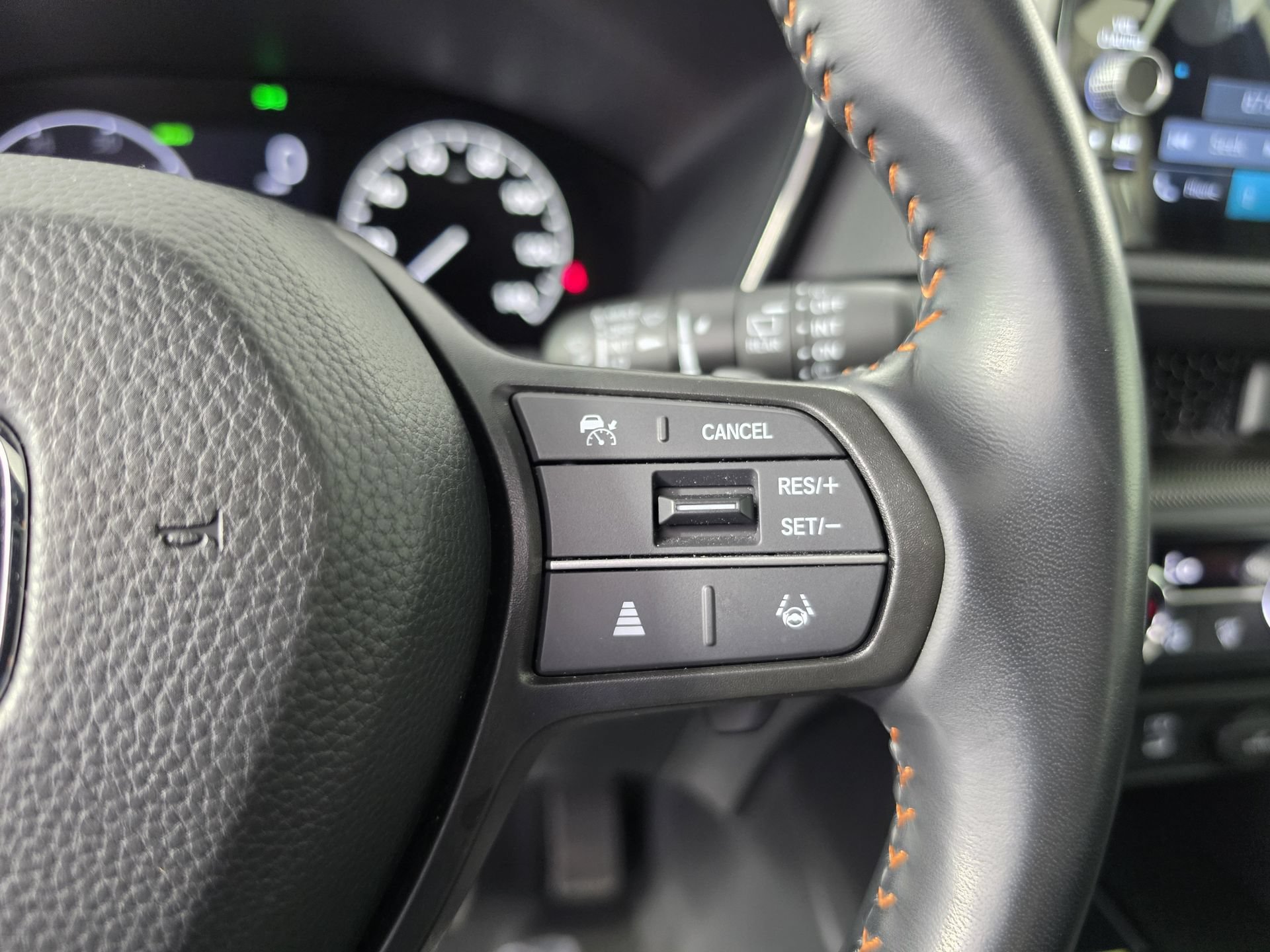 Used 2025 Honda CR-V Sport-L image 7