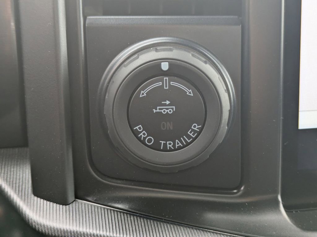 New 2026 Ford F150 Lariat w/ Equipment Group 501A Mid image 27