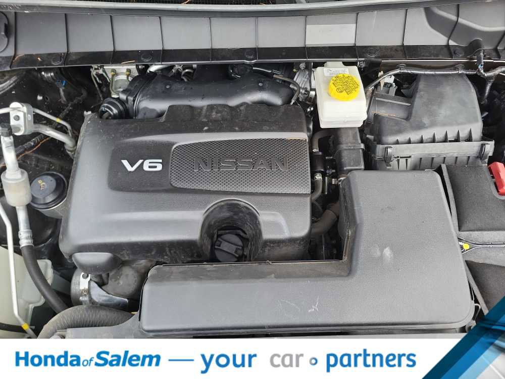 Used 2022 Nissan Pathfinder Platinum w/ Cargo Package image 34