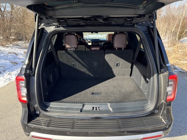 Used 2024 Ford Expedition Max Limited image 7