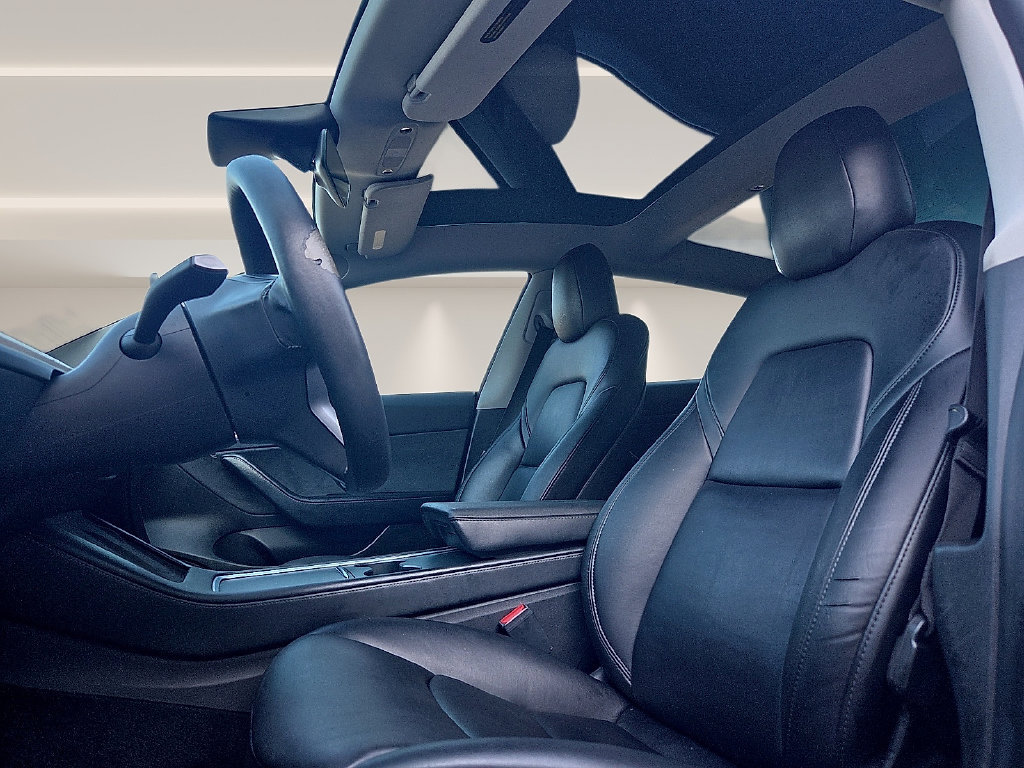 Used 2023 Tesla Model 3 Standard Range RWD image 13